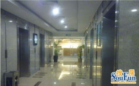 圣愛廣場(chǎng)寫字樓出租,圣愛廣場(chǎng),房子典雅而又不失現(xiàn)代感,租金4塊5絕對(duì)真實(shí),物超所值