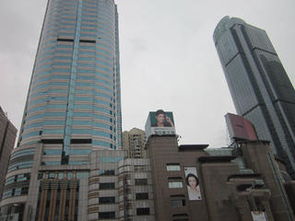 上海實業大廈 徐家匯CBD的5A甲級地標，三軌交匯的商務樞紐